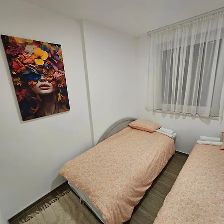 Apartment Iva *